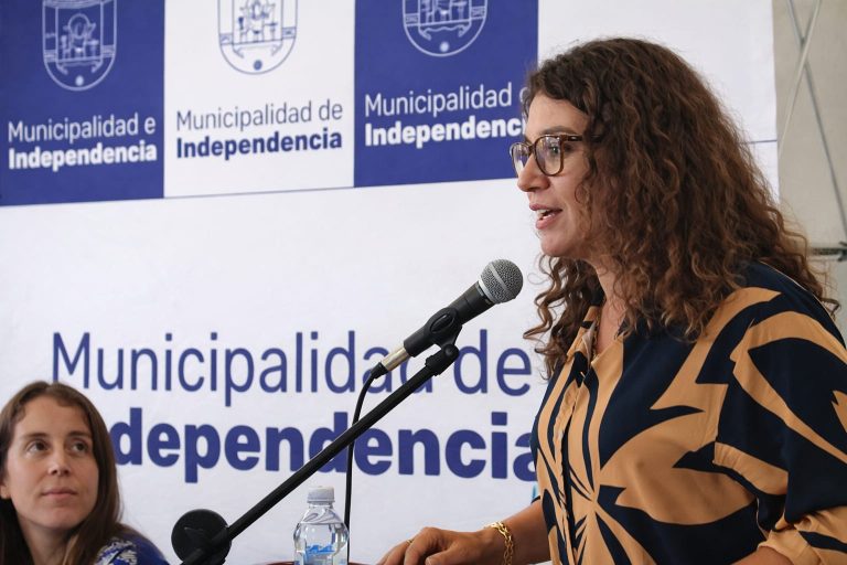 El fraude está en el barrio: estafas digitales golpean a adultos mayores